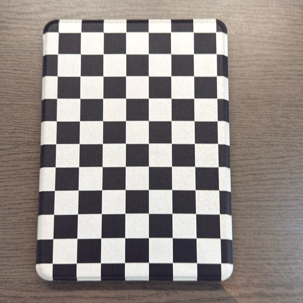 Checkered  Kindle case